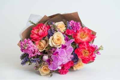 Why Flowers Are The Best Item For Decorating An Event Venue?