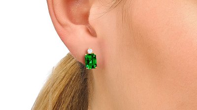 Embrace the Power of Green: Why Emerald Earrings Are a Fashion Essential